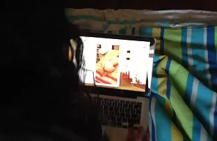 XXX Ryska T-shirt free porr xxx med två strumpor