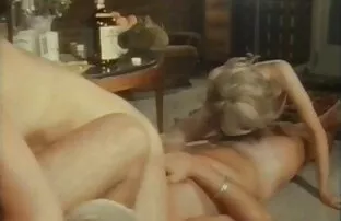 XXX Sovande mamma och pappa fri porr
