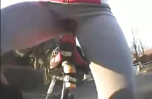XXX Flicka med stora övningar i en bula sexfilmer free