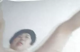 XXX De tre männen bestämde sig för att tenn porr njuta av stötarna