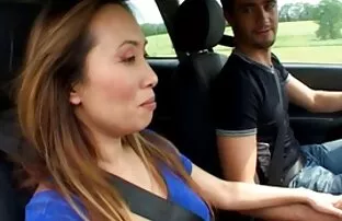 XXX Kyssar med röv finnar hjärta gratis mobil porr