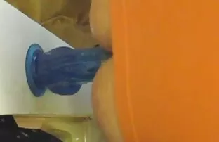 XXX En svart xxx free porr kvinna kapitulation